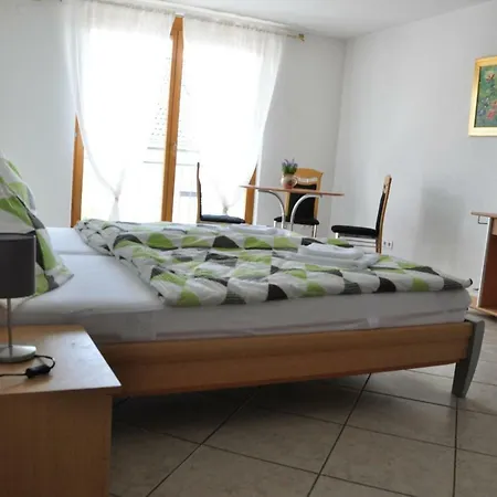 Weinperle Event & Boarding House * Sinzheim